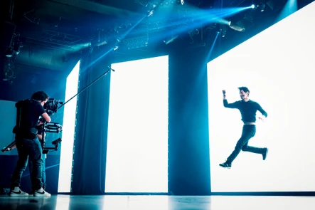 Гуру (версия с субтитрами) (Оригинальная версия с субтитрами) 